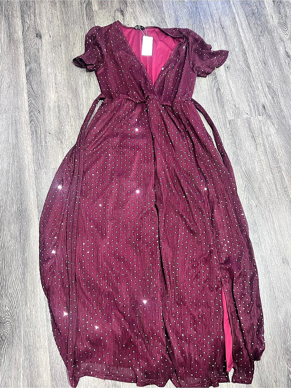 Simplee Sparkle Maxi Dress in burgundy NWT
